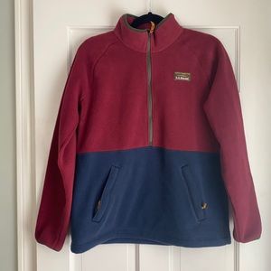 LL Bean Women’s Mountain Classic Fleece 1/2 zip